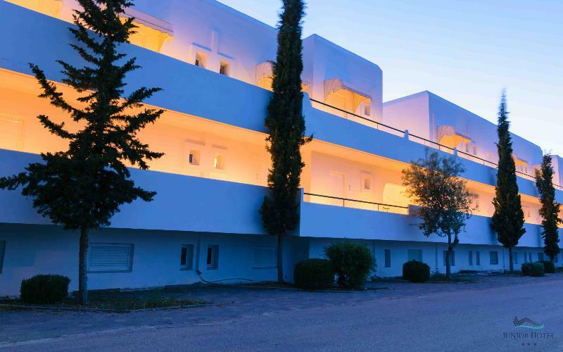 Junior Hotel イリア エクステリア 写真